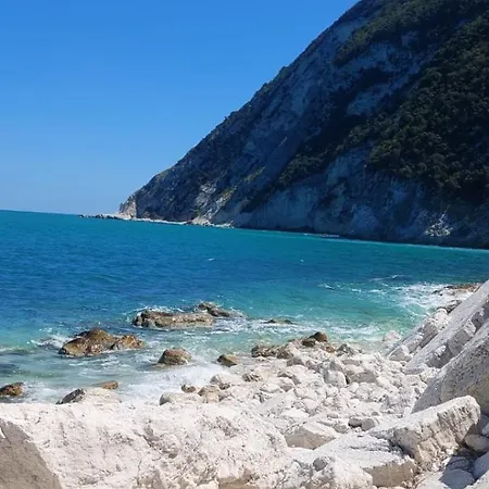 Il Villino Del Sorriso Numana